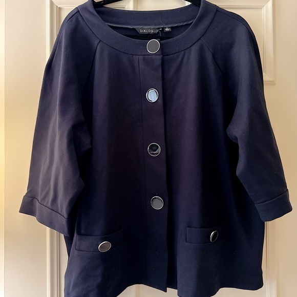 Dialogue Jackets & Blazers - Dialogue Women's Navy Jacket Size 2x-3/4 sleeve with button detail on sleeve